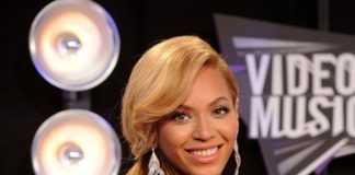 Beyonce at the 2011 MTV Video Music Awards